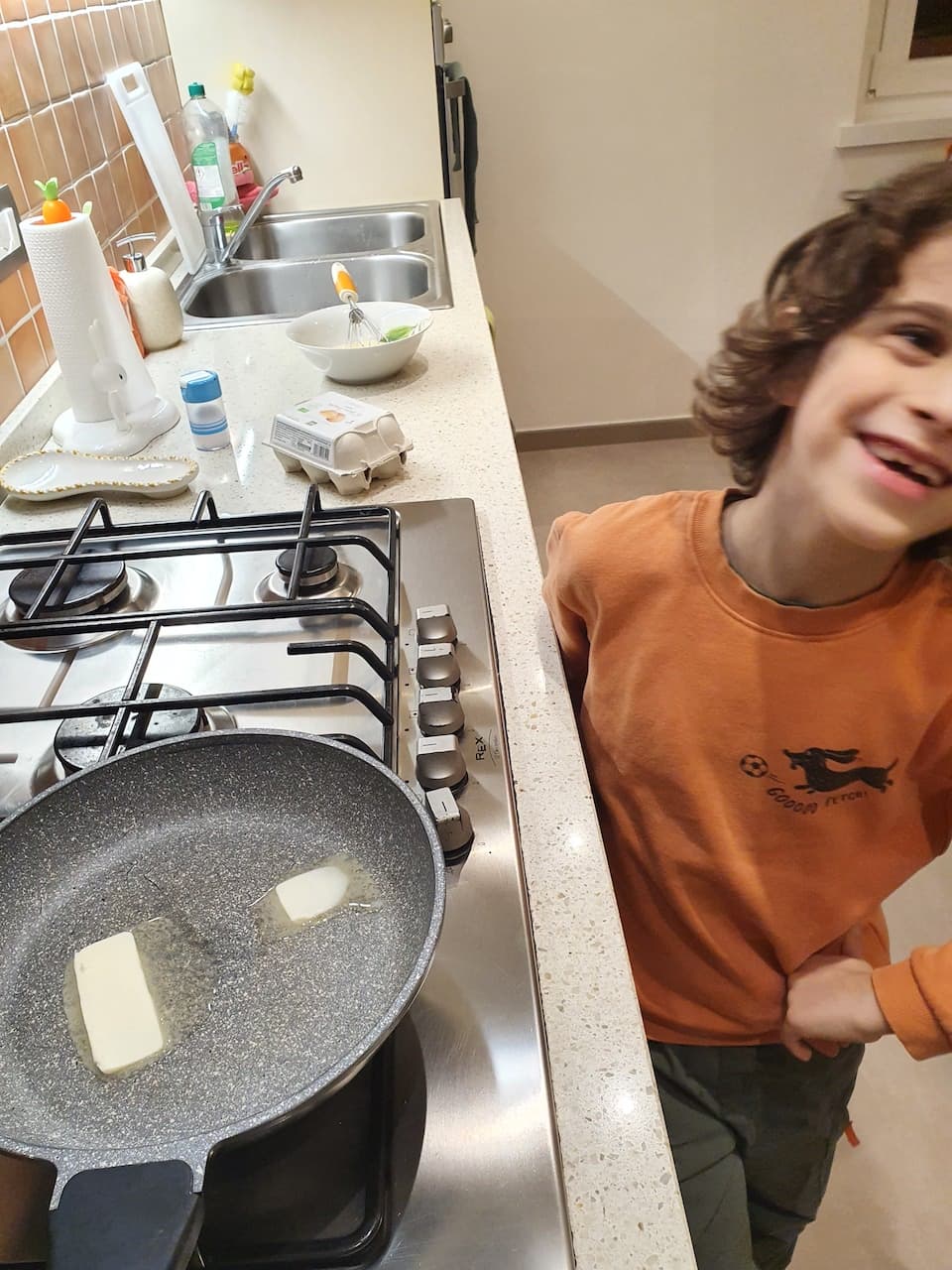 Omelette - burro in padella